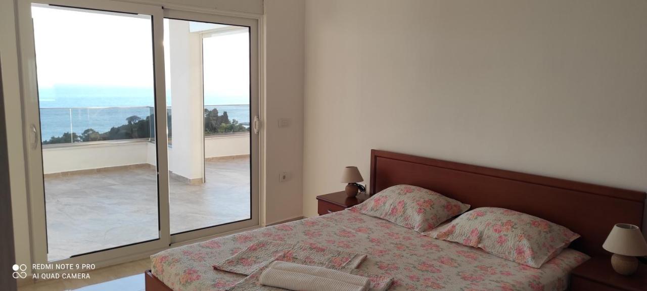 Idealhouse Apartments Ulcinj Bagian luar foto