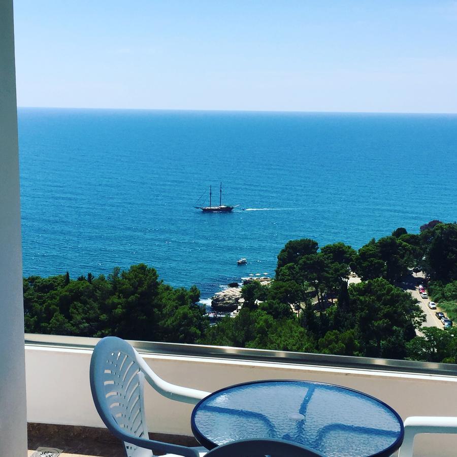 Idealhouse Apartments Ulcinj Bagian luar foto