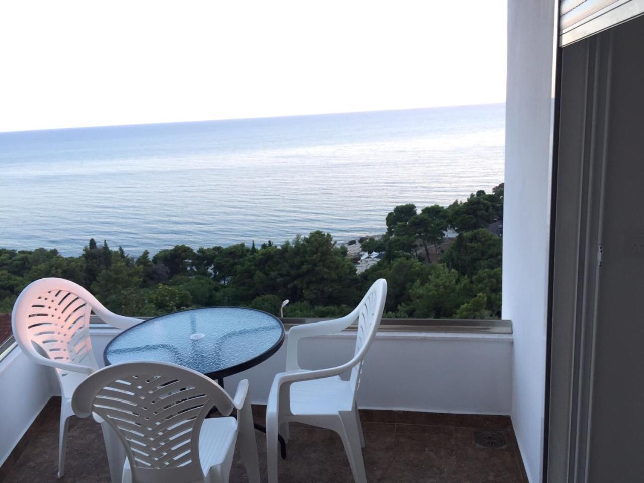 Idealhouse Apartments Ulcinj Bagian luar foto